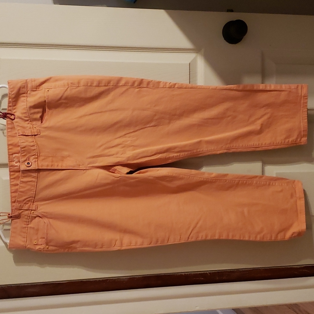Coral/peach cropped pants
